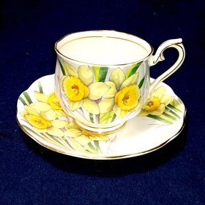 VINTAGE 'DAFFODIL' CUP & SAUCER - ROYAL ALBERT